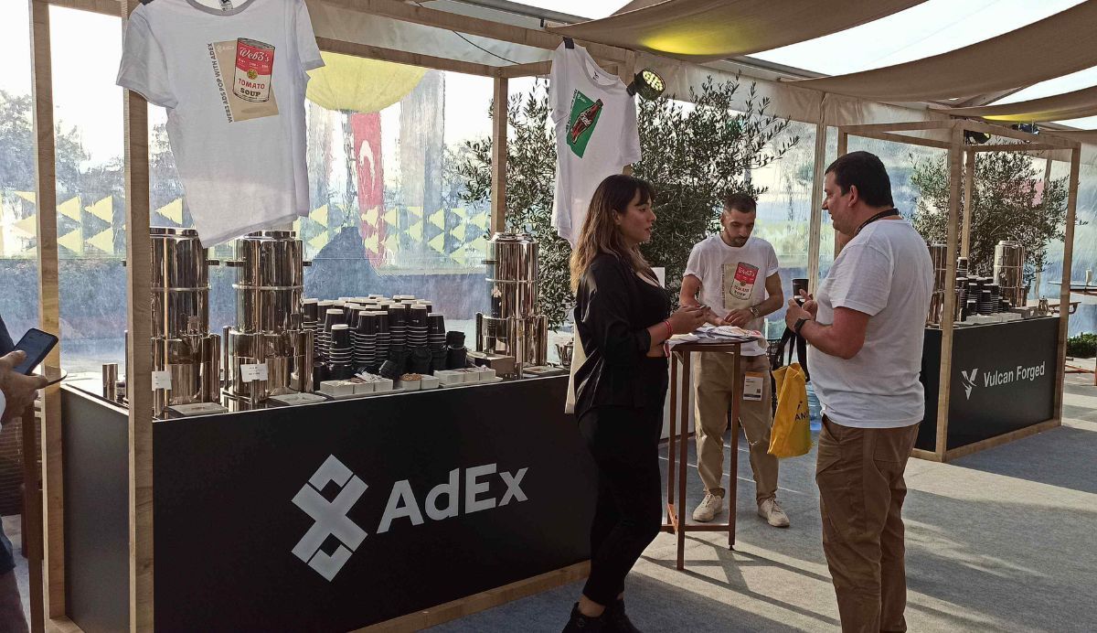 The AdEx coffee booth boosted with some exclusive AdEx t-shirts